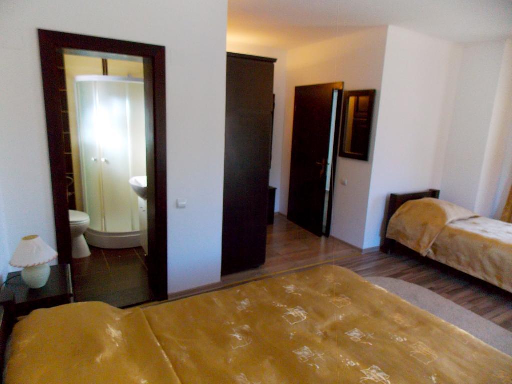 Casa Olteanu Pension Moieciu de Jos Ngoại thất bức ảnh