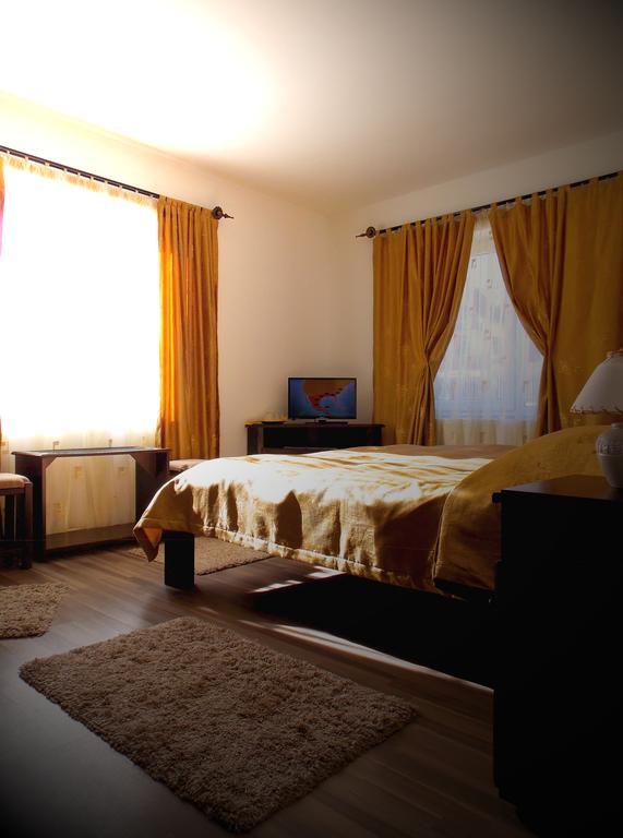 Casa Olteanu Pension Moieciu de Jos Phòng bức ảnh
