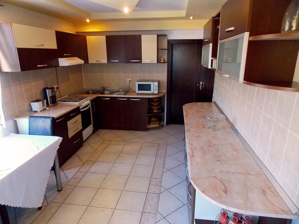 Casa Olteanu Pension Moieciu de Jos Ngoại thất bức ảnh